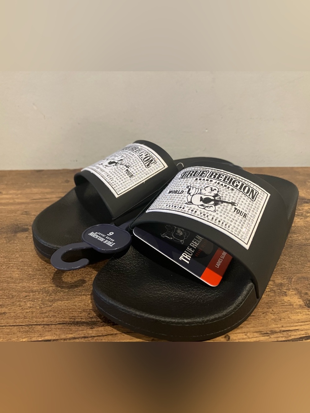 True religion slides